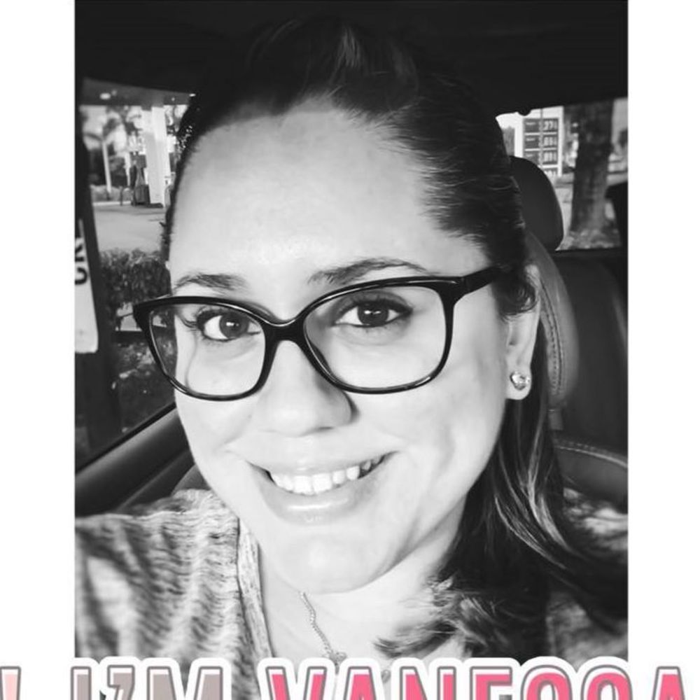 Meet your Posher, Vanessa